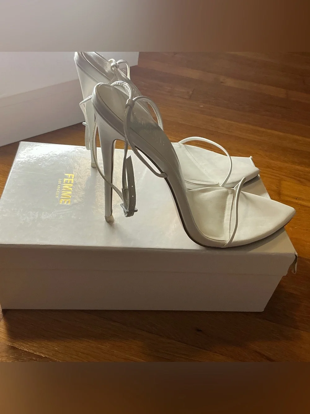 FEMME LA White Women's Pointed Ankle-Strap Heels